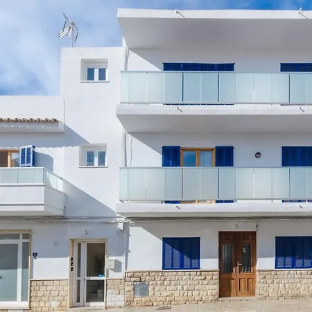 Yourhouse Port 3*