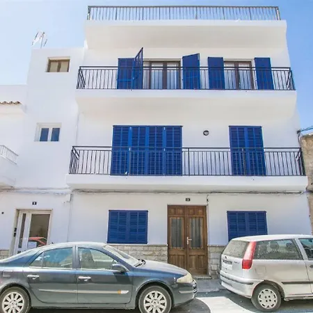 Yourhouse Port Hotel